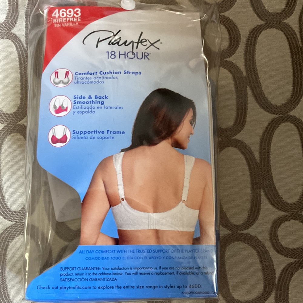 NWT  Playtex 18 hour wire free natural beige bra. Size 50C